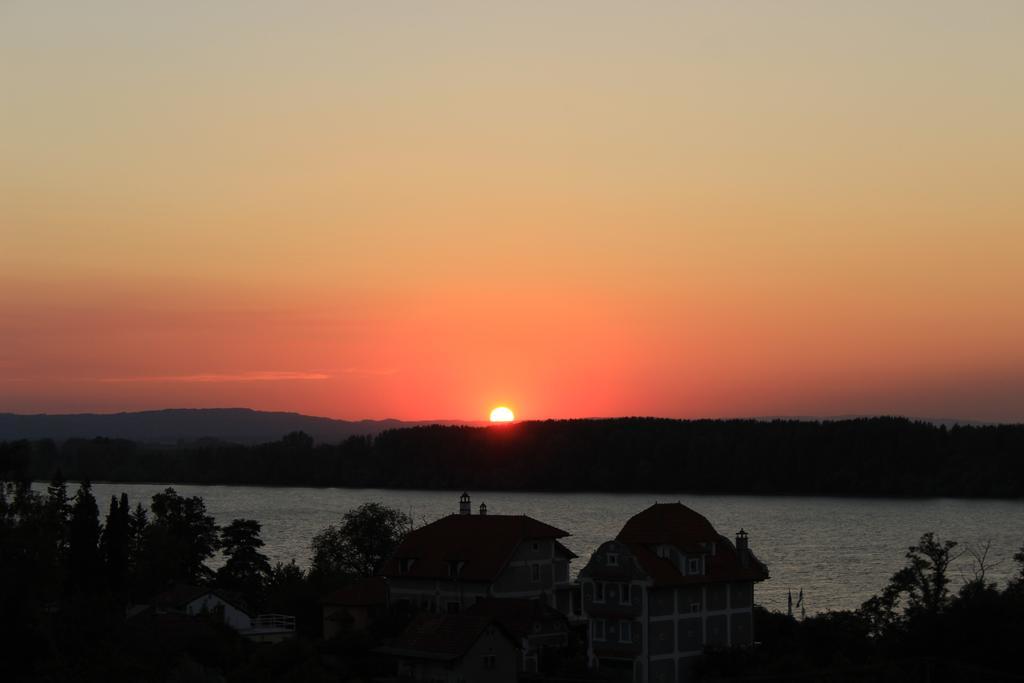 Hostelche Guest House Smederevo Exterior foto
